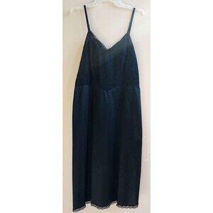 Vintage 1960's Vanity Fair Black Tricot Nylon Full Slip W/Lace Size 36S USA